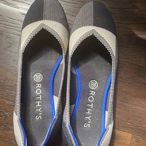 Rothy’s The Flat in Captoe Black size 10